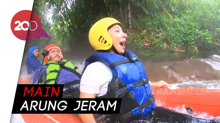 Celebrity on Vacation: Cobain Rafting di Ciater Subang