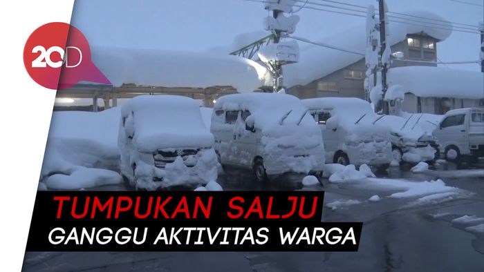 Hujan Salju Lebat Melanda Wilayah Utara Jepang