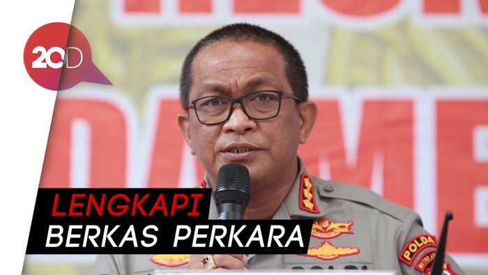 Polisi Periksa Ahli Bahasa Terkait Kasus Kerumunan HRS