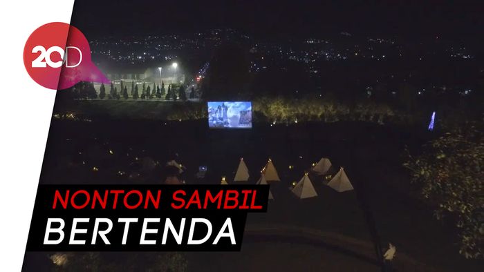 Celebrity on Vacation: Sensasi Bioskop Outdoor di Lembang Bandung