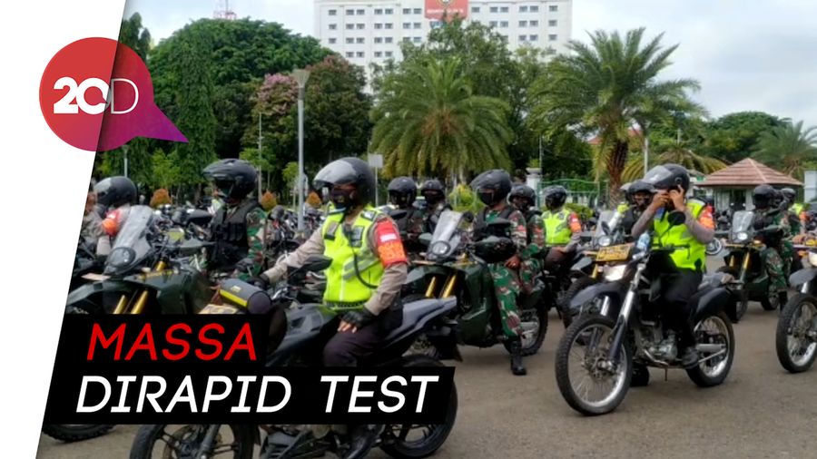 Polisi Gelar Operasi Kemanusiaan di Masjid Cut Meutia Jelang Demo