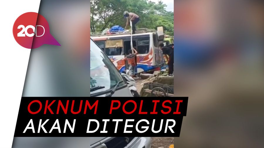 Viral Oknum Polisi Siram Sopir Bus Dengan Miras di Ambon