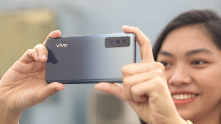 Siap Hadapi 2021 Pakai Rekomendasi Ponsel Keren Ini