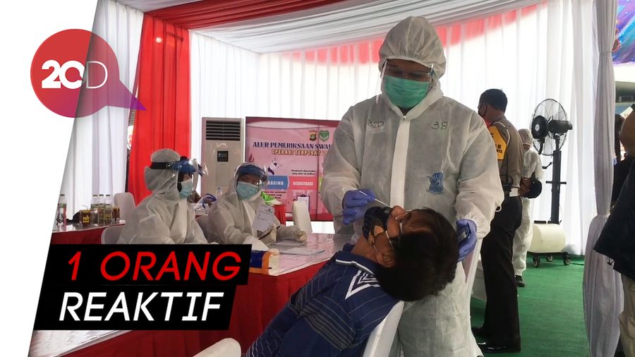 Wakapolri Tinjau Kegiatan Tes Antigen Gratis di KM 19 Tol Japek