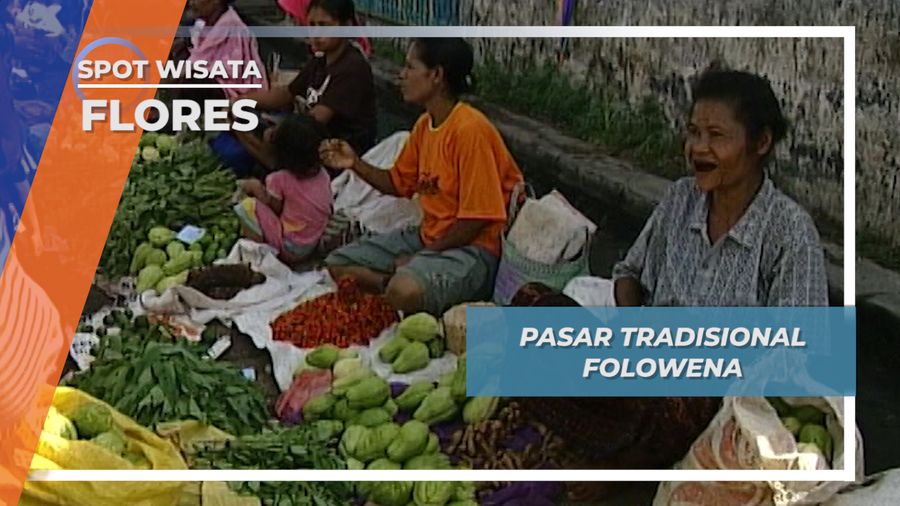 Pasar Tradisional Wolowona Ende, Dimana Senyum Khas Berhias Sirih Flores