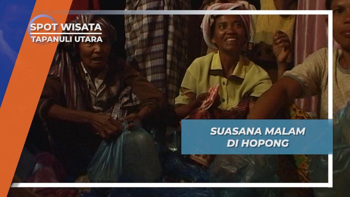 Suasana Pasar Minggu Malam di Rumah Warga Dusun Hopong  Tapanuli Utara