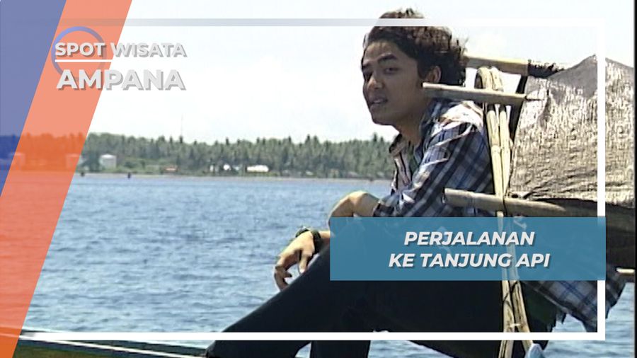Berperahu Menuju Tanjung Api, Ampana, Tojo Una-Una, Sulawesi Tengah