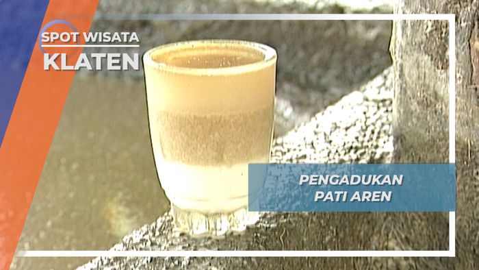 Pengadukan Pati Aren Desa Daleman Klaten Jawa Tengah