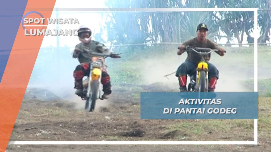 Menguji Adrenalin Bermain Motorcross di Pantai Godeg, Lumajang
