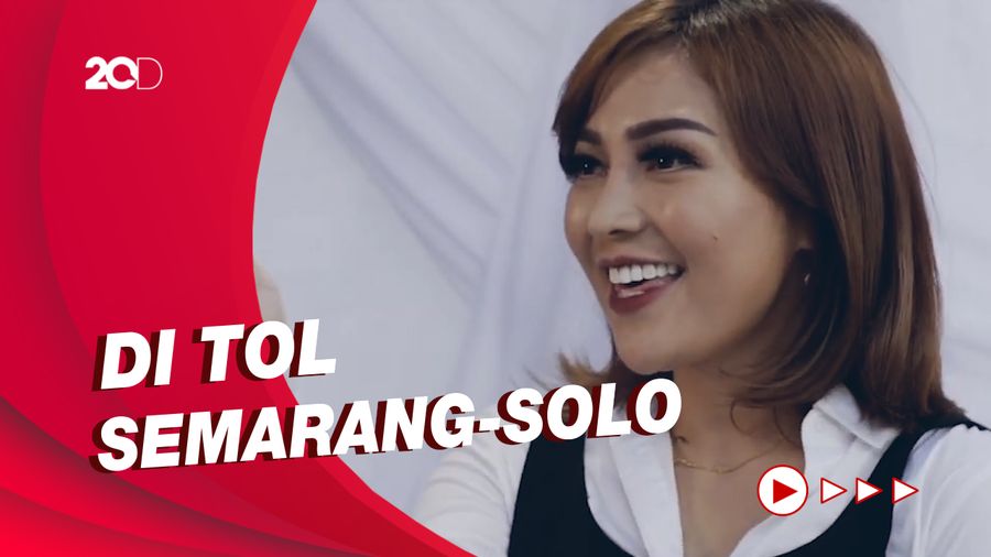 Kecelakaan Beruntun, Chacha Eks Trio Macan Meninggal Dunia