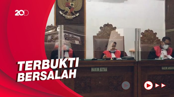 Tio Pakusadewo Dituntut 2 Tahun Penjara Terkait Narkoba