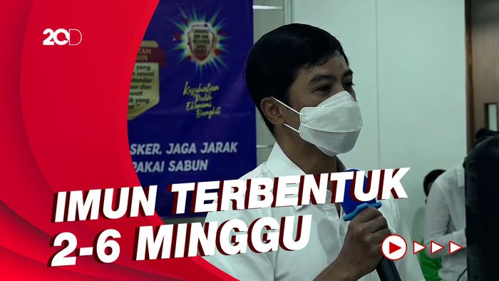 Wamenkes Minta Masyarakat Tetap Patuhi 4M Meski Sudah Divaksin