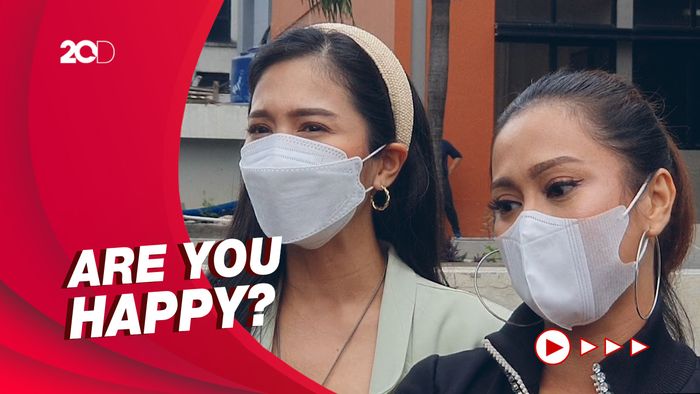 Bunga Zainal Beri Dukungan pada Vicky Zainal yang Kini Bercerai