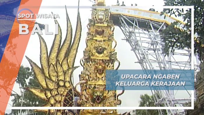 Megah dan Semaraknya Upacara Ngaben Keluarga Kerajaan, Ubud, Bali