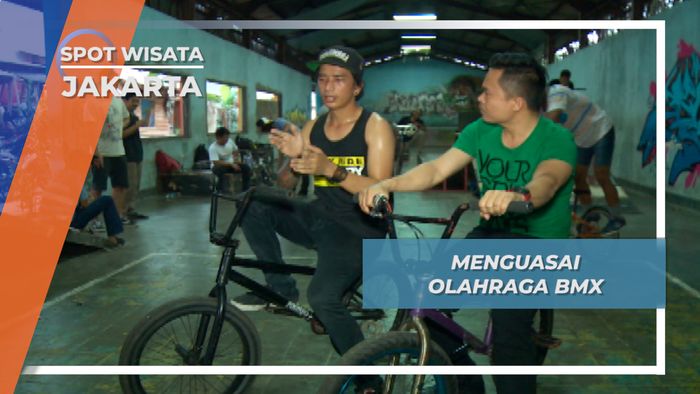 Atraksi Ekstrem Di Atas BMX, Jakarta