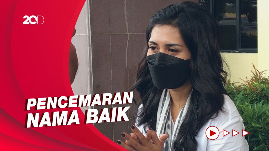 Dituding Berzina, Karen Pooroe Bakal Polisikan Arya Claproth 