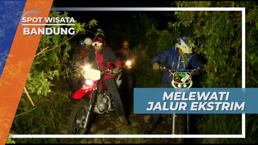 Jalur Motor Trail Malam Gelap Basah Hujan Gunung Putri Bandung