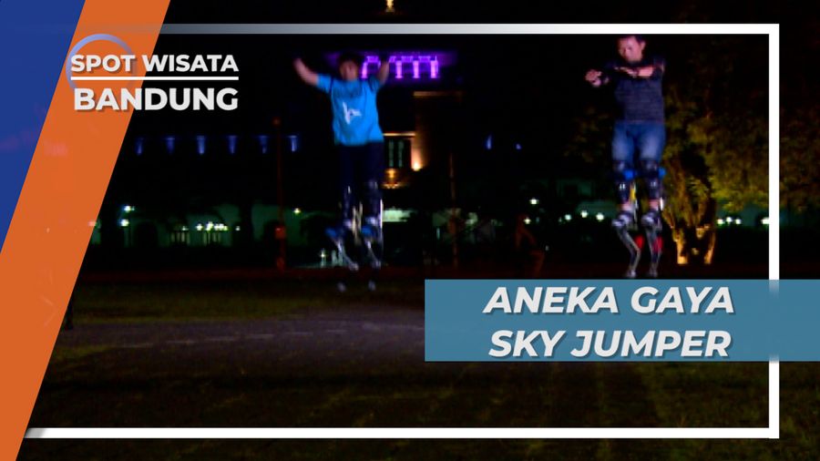 Bermanuver di Udara Dengan Gaya yang Kompleks, Bandung