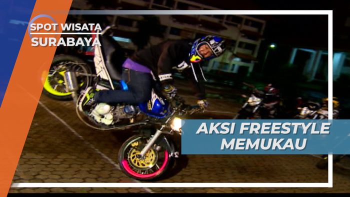 Freestyler Komunitas Motor Surabaya