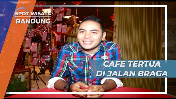 Cafe Tertua di Jalan Braga Bandung