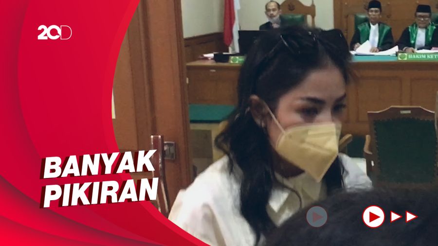 Nindy Ayunda Absen di Sidang Cerai Gegara Sakit