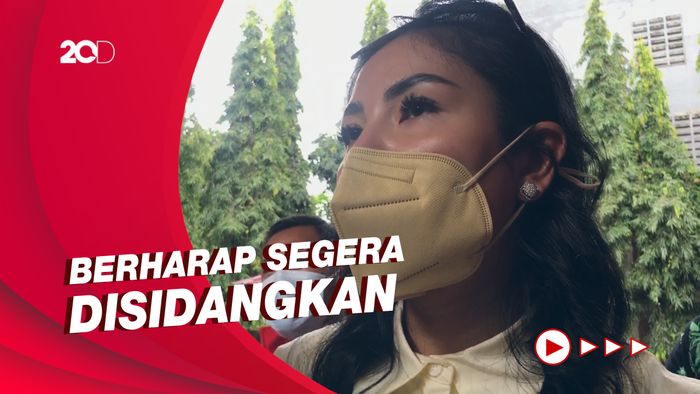 Tanggapan Nindy Ayunda Usai Suami Jadi Tersangka KDRT