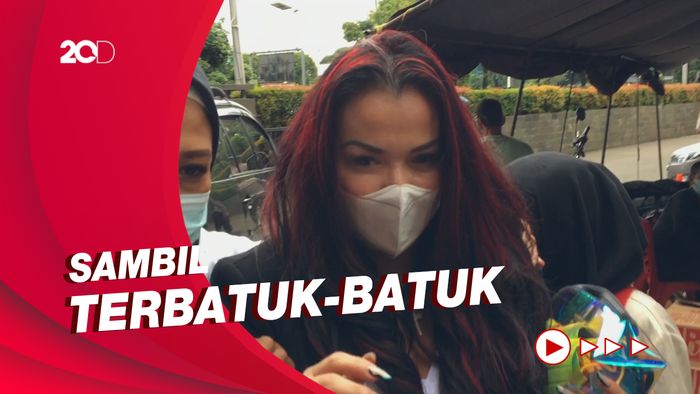 Penampakan Jennifer Jill Usai Dibawa ke BNN Cawang