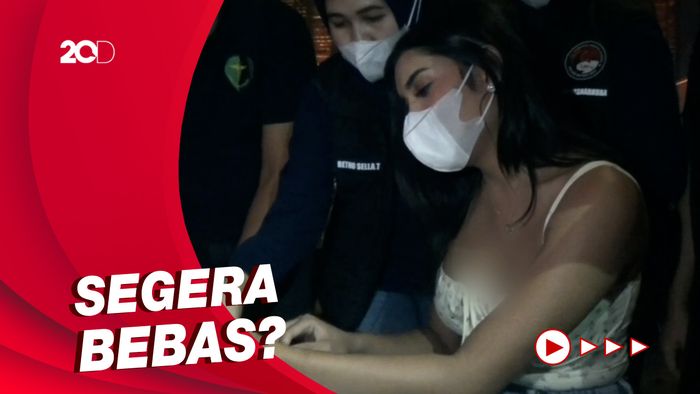 Keluarga Yakin Millen Cyrus Tak Bersalah