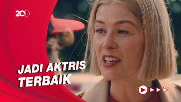 Penampilan Gemilang Rosamund Pike Diganjar Piala Golden Globes
