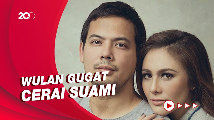 Melihat Lagi Kisah Cinta Wulan Guritno dan Adilla Dimitri