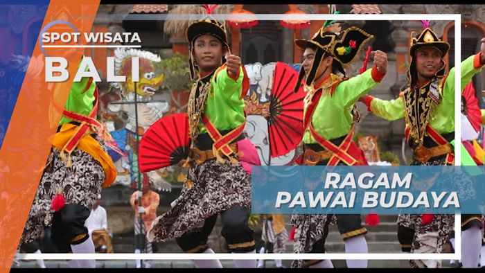 Tumpah Ruah dan Suka Cita Menjadi Satu Dalam Pawai Budaya Gianyar