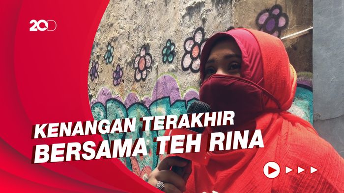 Cerita Evie Tamala Pernah Umrah Bareng Rina Gunawan