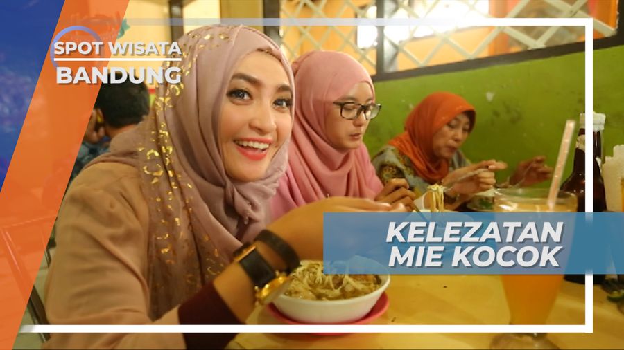 Mencicipi Cita Rasa Andalan dari Kaldu Mie Kocok, Bandung 