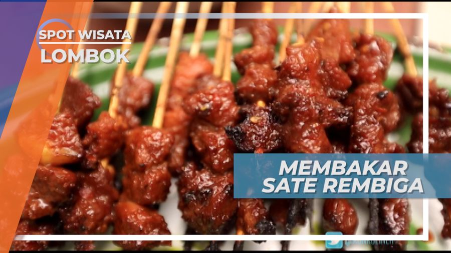 Membakar Sate Rembiga, Harum Aromanya Menggoda, Lombok