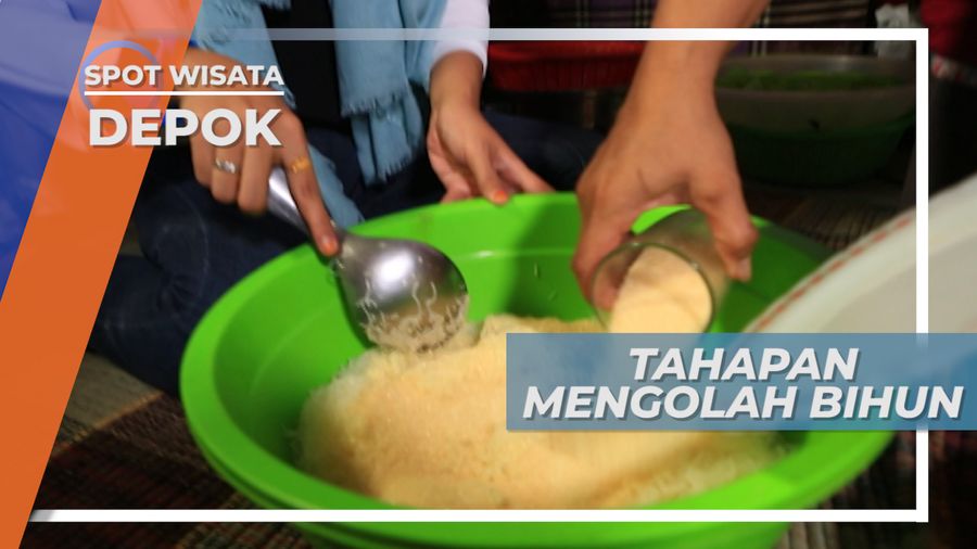 Mengolah Kue Bihun Sarang Burung, Kuliner Depok Jawa Barat