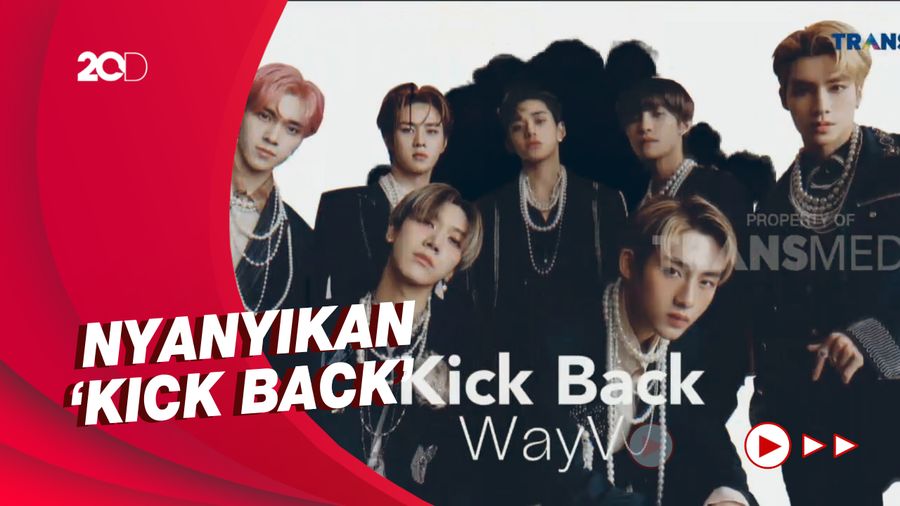 Penampilan Memukau WayV Meriahkan Insert Fashion Awards 2021