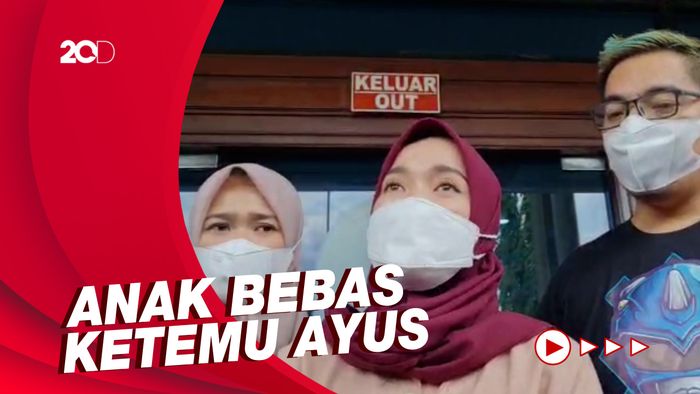 Resmi Bercerai, Ririe Fairuz Tak Minta Apapun dari Ayus Sabyan