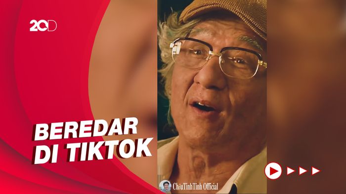 Viral Video Kondisi Jackie Chan yang Kesulitan Berjalan