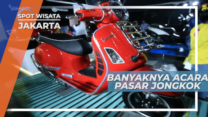 Selain Jual Beli, Di Pasar Jongkok Jakarta Juga Banyak Hiburan