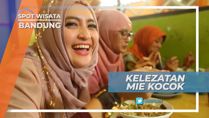 Siang Hari Di Kota Kembang, Sangat Cocok Makan Mi Kocok, Bandung