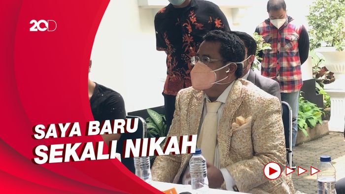 Sempat Bersitegang, Hotman Paris Akui Kalah dari Hotma Sitompul
