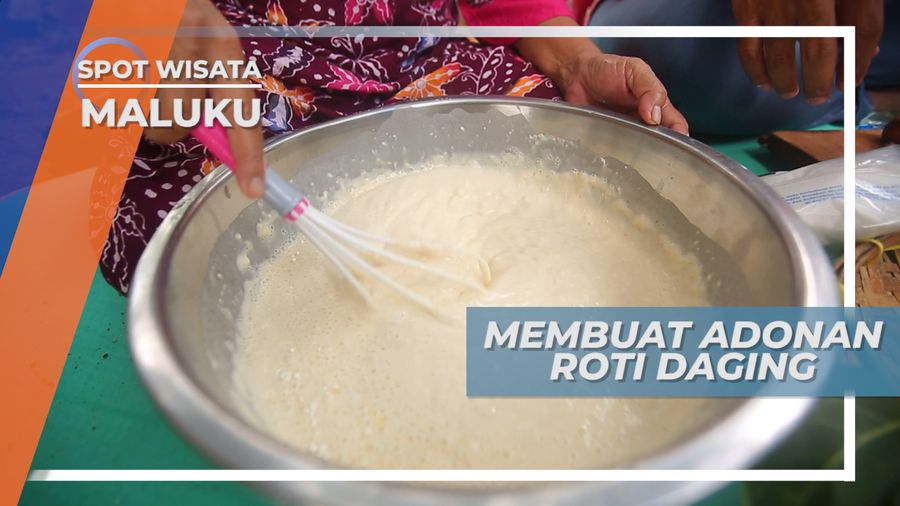 Adonan Roti Daging Khas Maluku