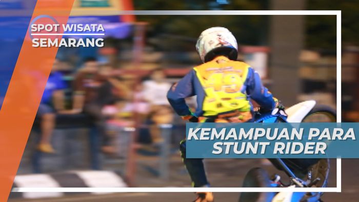 Melihat Aksi Akrobatik Freestyle Motor Semarang yang Mendebarkan