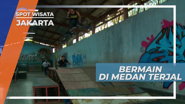 Park Style, Gaya Bermain Sepeda BMX di Medan Curam dan Terjal, Jakarta