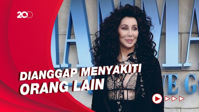 Cher Minta Maaf Usai Menyinggung Tragedi George Floyd