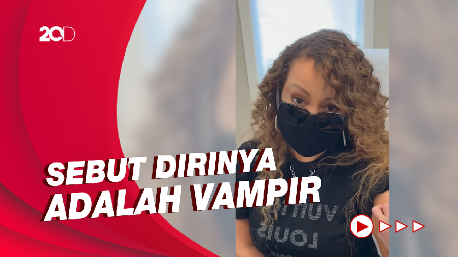 Mariah Carey Tunjukkan Nada Tinggi Saat Divaksinasi COVID-19