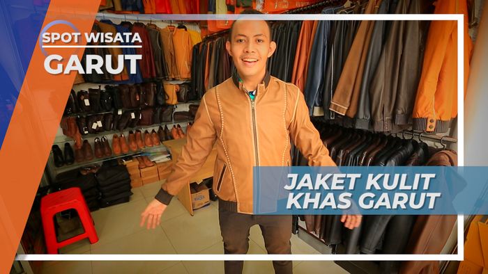 Mencoba Jaket Kulit Domba Berkualitas dari Swiss Van Java, Garut