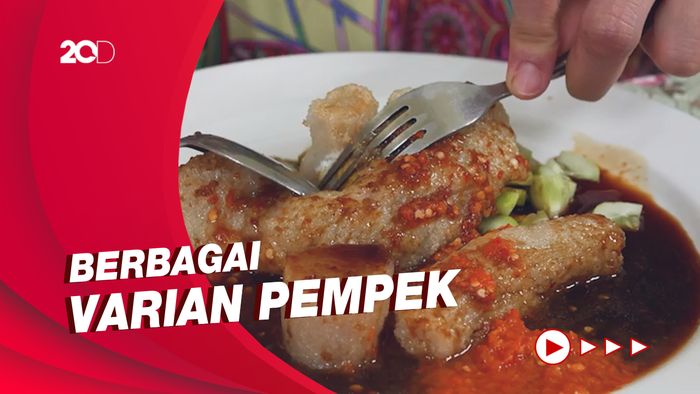 Bikin Laper: Menyantap Satu Nampan Pempek Palembang