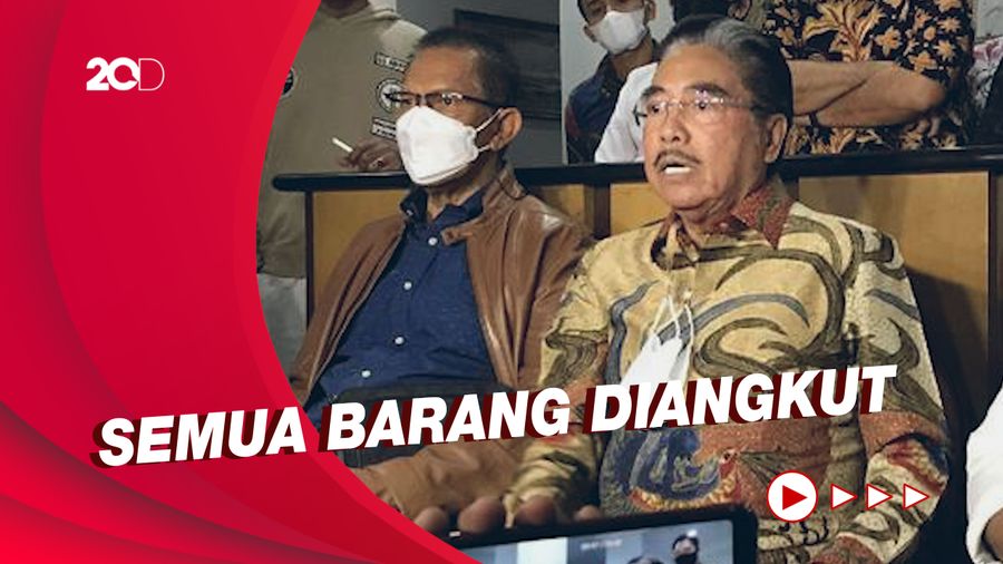 Hotma Sitompul Blak-blakan Perihal Sekat di Rumahnya