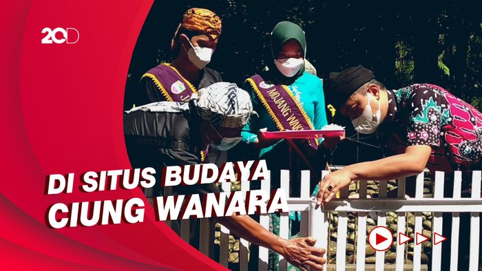 Jelang Ramadhan, Masyarakat Antusias Ikut Tradisi Ngikis di Ciamis 